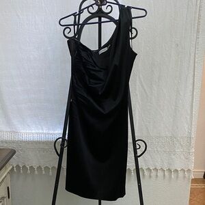 Gorgeous Calvin Klein Black One Shoulder Dress Size 12